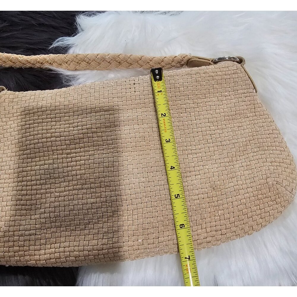 The Sak Boho Bag Purse - Look Closely at photos, slight discoloration - Picture 7 of 11